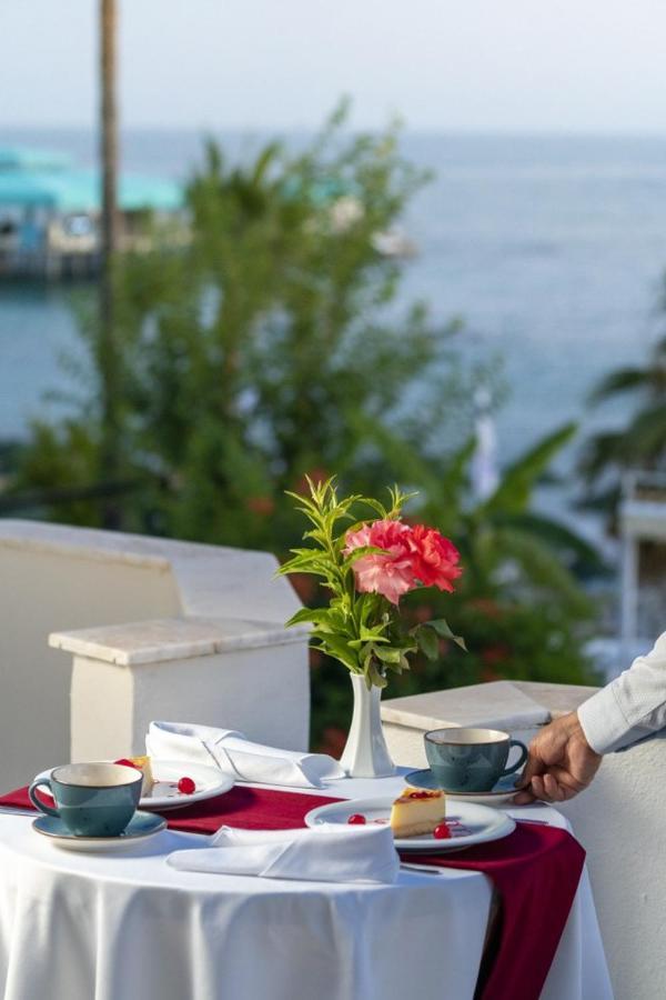Ramira Beach Hotel アブサルア エクステリア 写真