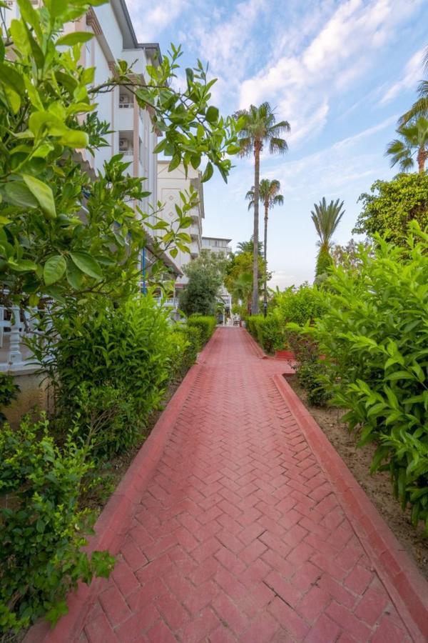 Ramira Beach Hotel アブサルア エクステリア 写真