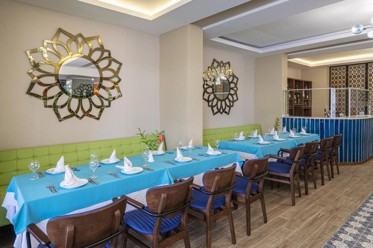 Ramira Beach Hotel アブサルア エクステリア 写真