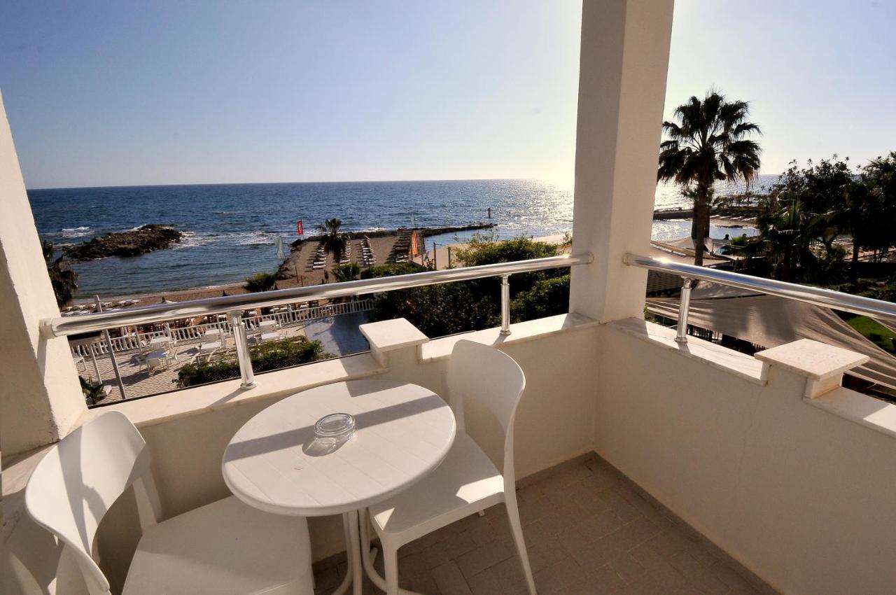 Ramira Beach Hotel アブサルア エクステリア 写真